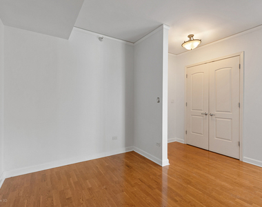 420 E Waterside Drive - Photo Thumbnail 11