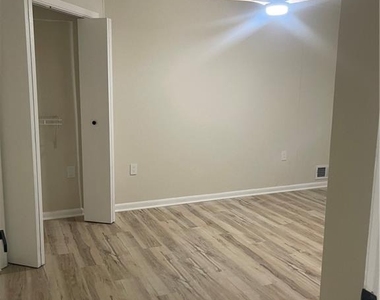 3128 Waters Road Sw - Photo Thumbnail 6