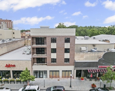 1036 Lake Street - Photo Thumbnail 26