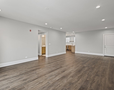 1036 Lake Street - Photo Thumbnail 5