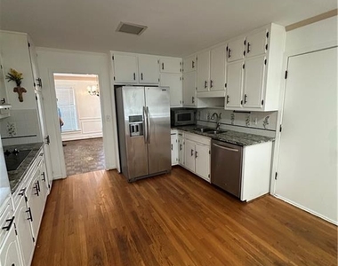 3896 Northlake Creek Drive - Photo Thumbnail 10