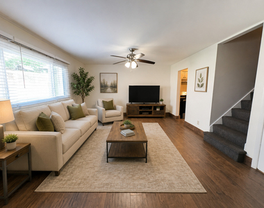 1034 Fenton Street - Photo Thumbnail 4