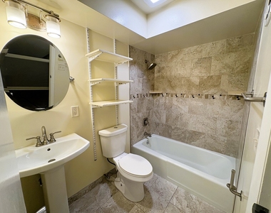 1034 Fenton Street - Photo Thumbnail 14