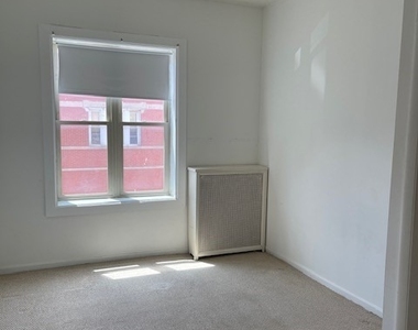 1552 W Highland Avenue - Photo Thumbnail 10
