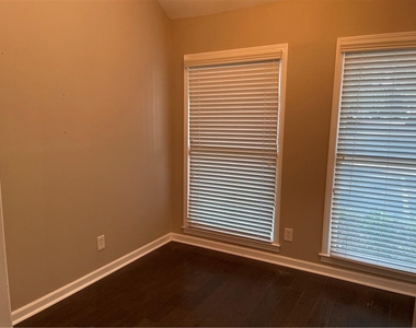 1524 Planters Ridge Lane - Photo Thumbnail 6