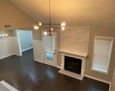 1524 Planters Ridge Lane - Photo Thumbnail 4