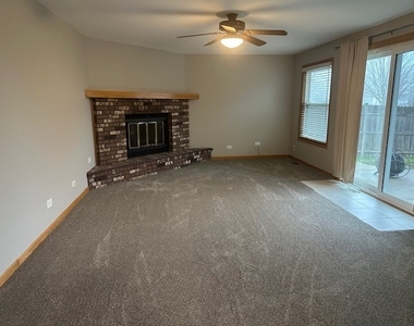 590 Alice Place - Photo Thumbnail 10