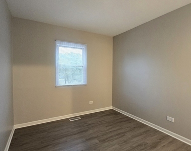122 Canton Lane - Photo Thumbnail 12