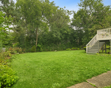 710 E Valley Lane - Photo Thumbnail 23
