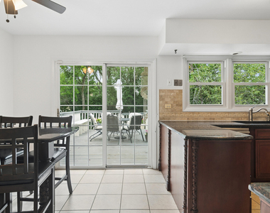 710 E Valley Lane - Photo Thumbnail 4