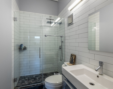 515 N Noble Street - Photo Thumbnail 7