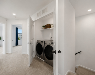 4437 Chelsea Manor Circle - Photo Thumbnail 11