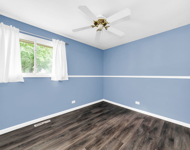 1529 Ronzheimer Avenue - Photo Thumbnail 7