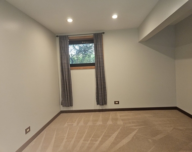 733 Woodbury Court - Photo Thumbnail 19