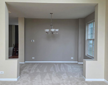 101 N Spruce Avenue - Photo Thumbnail 4