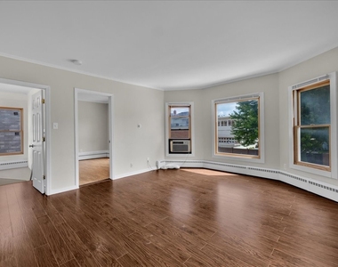 17 S 4th Avenue - Photo Thumbnail 6