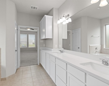 29650 Kynndal Shore Drive - Photo Thumbnail 31