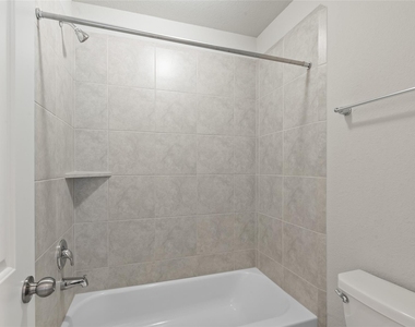 29650 Kynndal Shore Drive - Photo Thumbnail 28