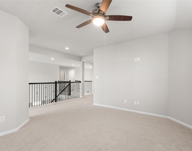 29650 Kynndal Shore Drive - Photo Thumbnail 16