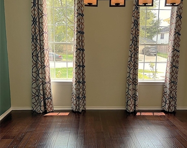 12919 Cascadia Knoll Court - Photo Thumbnail 7