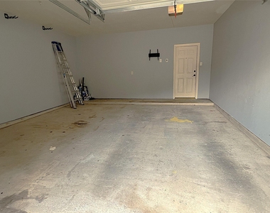 12919 Cascadia Knoll Court - Photo Thumbnail 33
