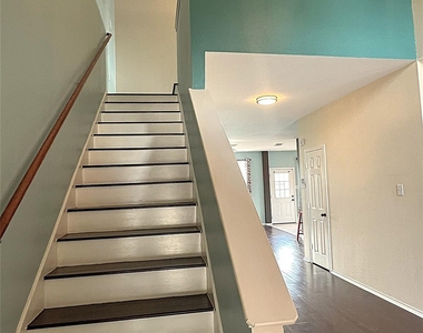 12919 Cascadia Knoll Court - Photo Thumbnail 18