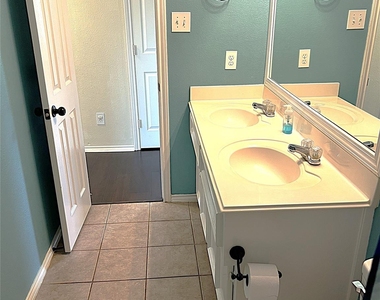 12919 Cascadia Knoll Court - Photo Thumbnail 26