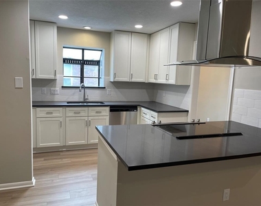 1015 Cascade Creek Drive - Photo Thumbnail 6
