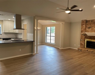1015 Cascade Creek Drive - Photo Thumbnail 3