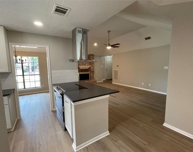 1015 Cascade Creek Drive - Photo Thumbnail 9