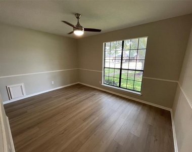 1015 Cascade Creek Drive - Photo Thumbnail 21