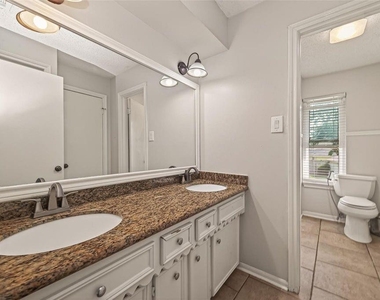 14507 Ravenhurst Lane - Photo Thumbnail 29