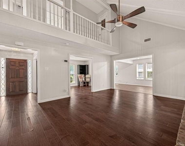 14507 Ravenhurst Lane - Photo Thumbnail 9