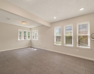 14507 Ravenhurst Lane - Photo Thumbnail 10