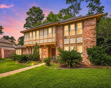 14507 Ravenhurst Lane - Photo Thumbnail 2