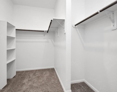 5810 Linda Cove Lane - Photo Thumbnail 22