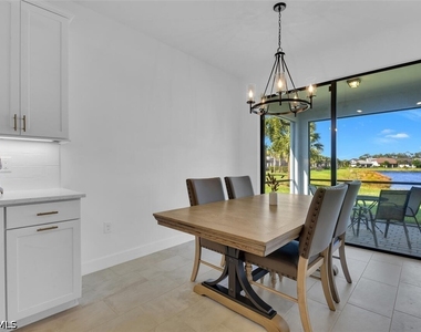 9605 Bexley Drive - Photo Thumbnail 10