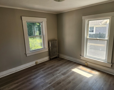 25 South Spring - Photo Thumbnail 6