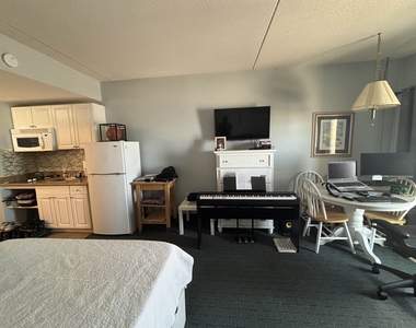 703 Ocean - Photo Thumbnail 5