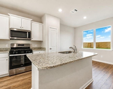 1512 Jean Meadow Drive - Photo Thumbnail 14