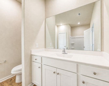 1512 Jean Meadow Drive - Photo Thumbnail 38