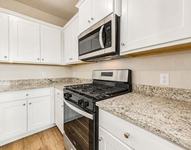 1512 Jean Meadow Drive - Photo Thumbnail 16