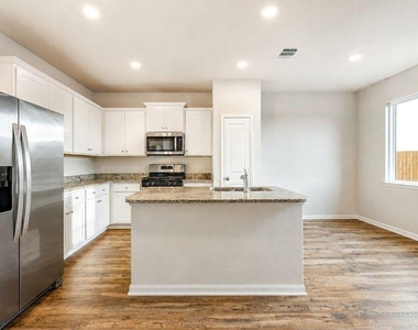 1512 Jean Meadow Drive - Photo Thumbnail 18