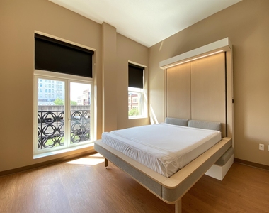 83 Hanover - Photo Thumbnail 11