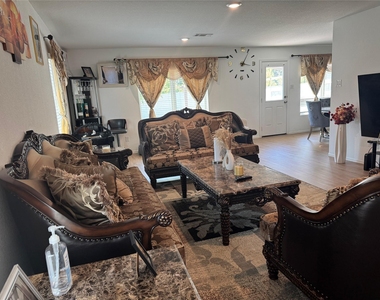 18626 Rosehill Prairie Drive - Photo Thumbnail 6