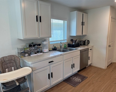 18626 Rosehill Prairie Drive - Photo Thumbnail 13