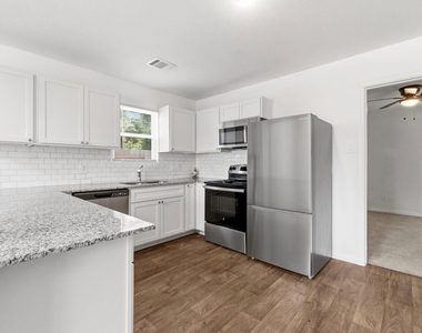 16367 Jasmine Marie Place - Photo Thumbnail 6