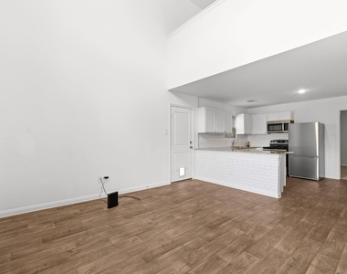 16367 Jasmine Marie Place - Photo Thumbnail 3