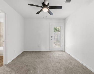 16367 Jasmine Marie Place - Photo Thumbnail 8