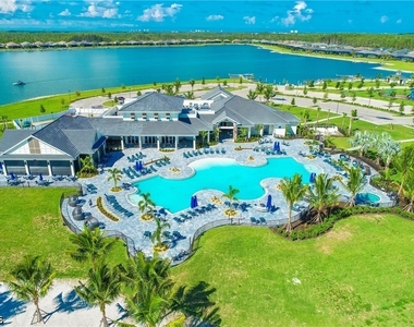 14870 Blue Bay Circle - Photo Thumbnail 42